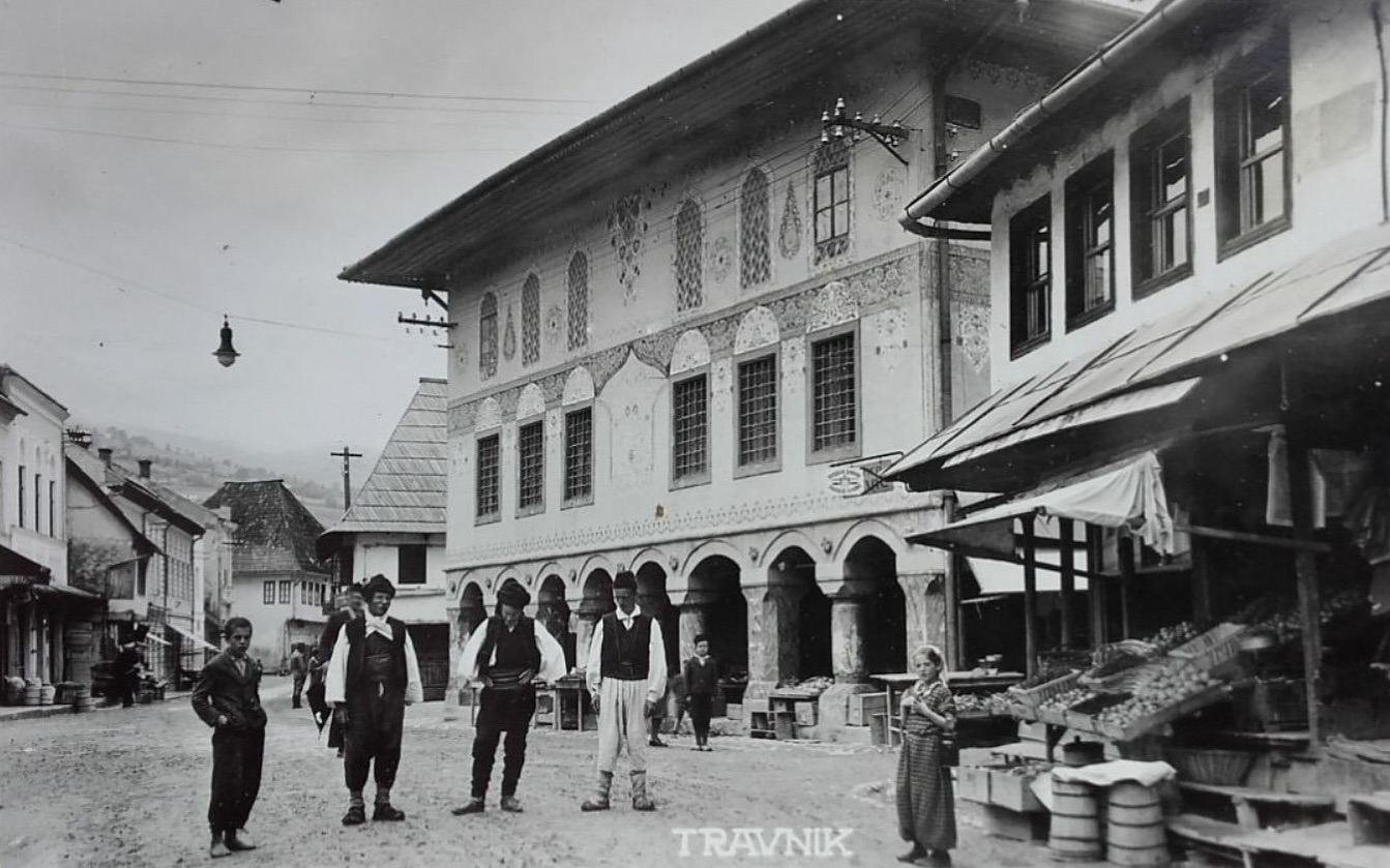 Šarena džamija Travnik u periodu između dva svjetska rata